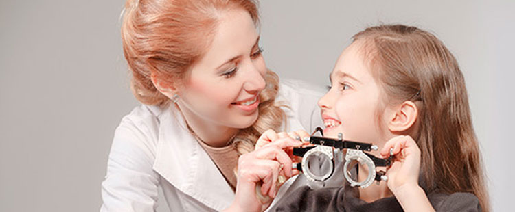 Полное офтальмологическое обследование детей